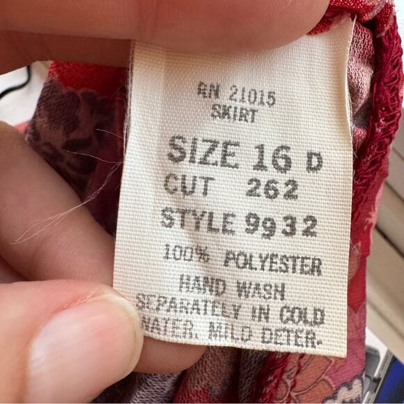 Vintage 70s Red Floral Pleated Knee Length Skirt Womens 16 Sheer Boho Peasant - Picture 10 of 10